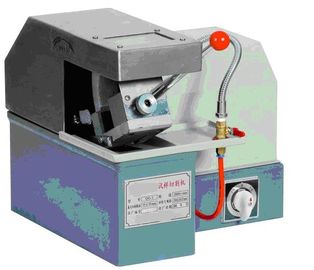 O micro verificador metalúrgico da dureza de Vickers, gira altamente a máquina de corte da velocidade