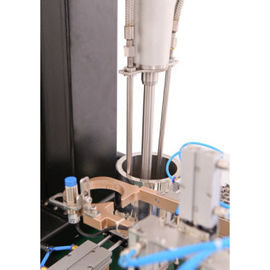 Sistema de testes robótico com o misturador para conseguir o monitor a dispersão