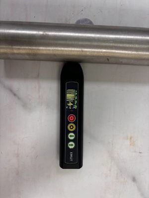 Uma varredura B varredura EMAT acoplamento de ar medidor de espessura ultra-sônica com superfície de alta temperatura